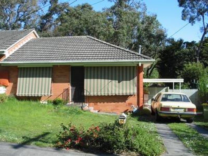 2/10 Stockton Avenue, Ferntree Gully VIC 3156