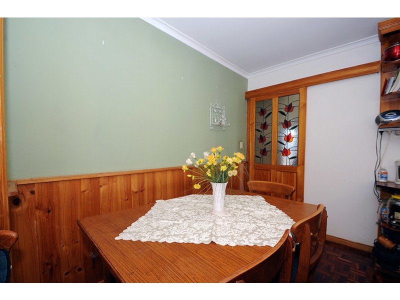 26 Monomeith Street, Mooroolbark VIC 3138