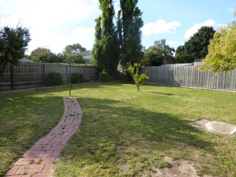 3 Sheraton Crescent, Ferntree Gully VIC 3156