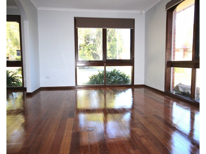 16 Riding Way, Ferntree Gully VIC 3156