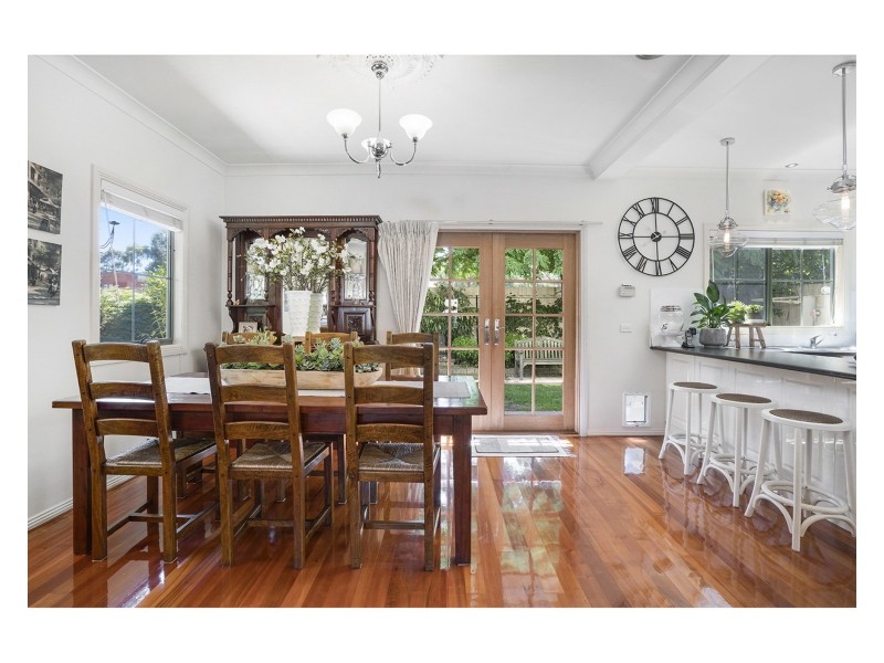 4 Manna Court, Ferntree Gully VIC 3156