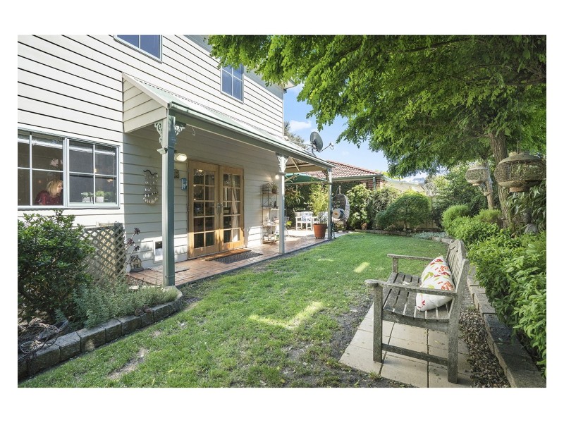 4 Manna Court, Ferntree Gully VIC 3156