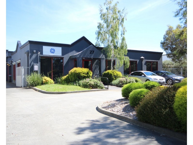27 Research Drive, Croydon South VIC 3136