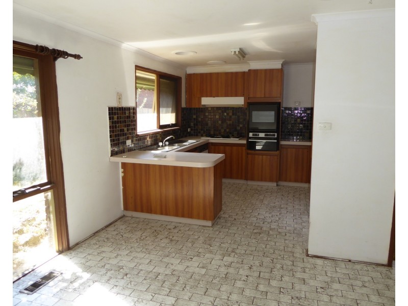 26 Barmah Drive, Wantirna VIC 3152