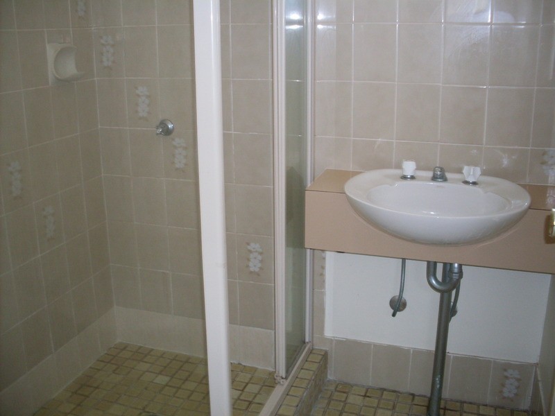 11/11 Stanhill Drive, Chevron Island QLD 4217