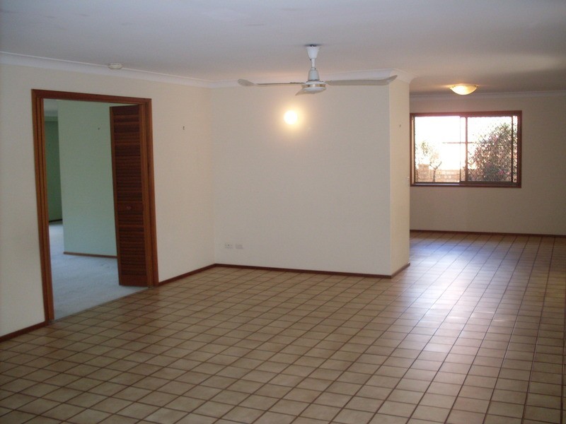 49 Blair Athol Crescent, Sorrento QLD 4217