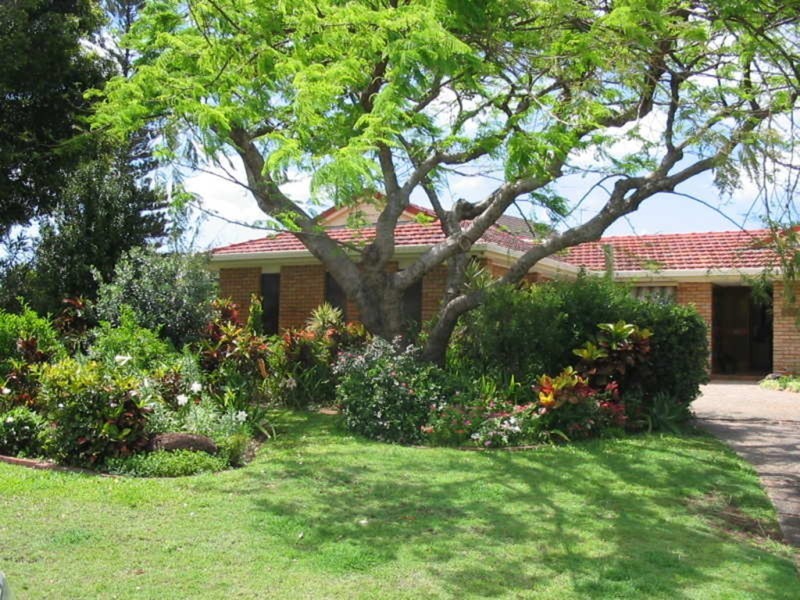 49 Blair Athol Crescent, Sorrento QLD 4217