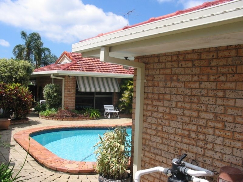 49 Blair Athol Crescent, Sorrento QLD 4217