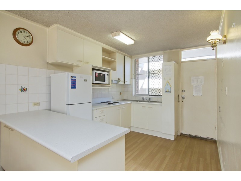 “Monaco Apartments”/120 The Esplanade, Surfers Paradise QLD 4217