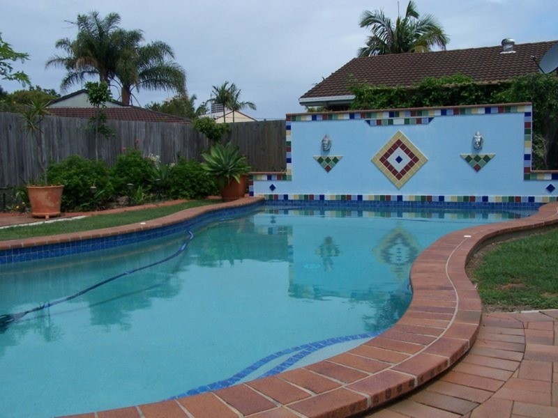 Isle Of Capri QLD 4217