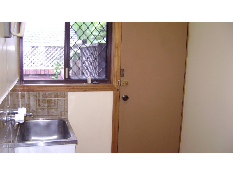 24 Gregory Drive, Carrara QLD 4211