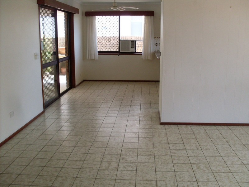 147 Campbell Street, Sorrento QLD 4217