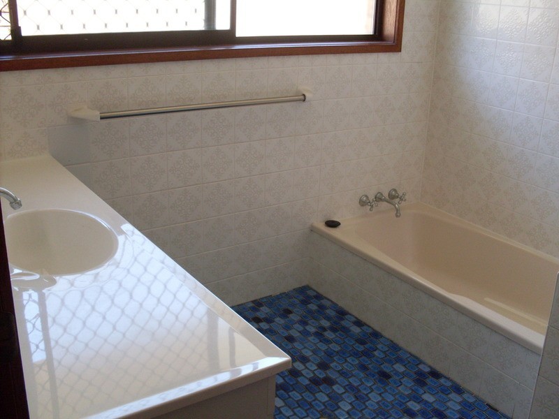 147 Campbell Street, Sorrento QLD 4217