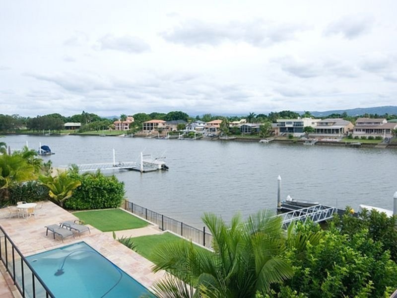 81 Sir Bruce Small Boulevard, Benowa Waters QLD 4217