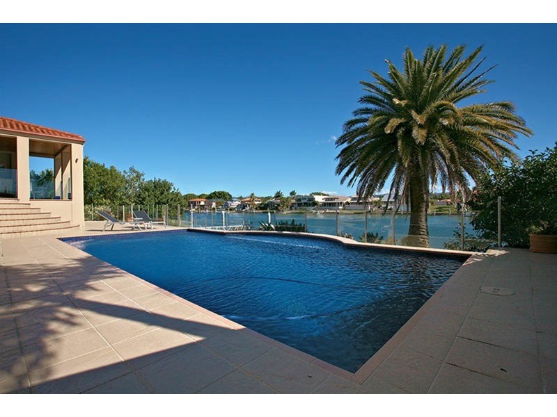 81 Sir Bruce Small Boulevard, Benowa Waters QLD 4217