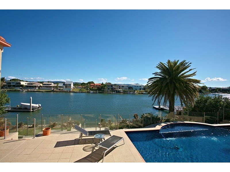 81 Sir Bruce Small Boulevard, Benowa Waters QLD 4217