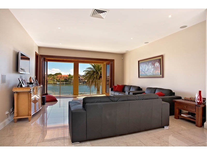 81 Sir Bruce Small Boulevard, Benowa Waters QLD 4217