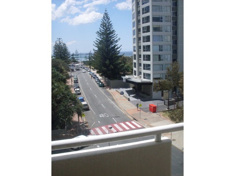 19/4 Clifford Street, Surfers Paradise QLD 4217