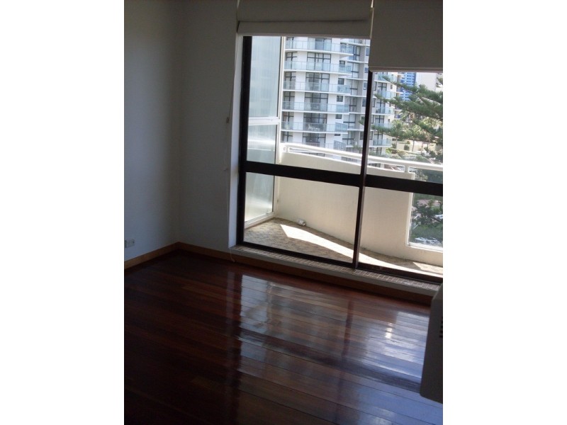 19/4 Clifford Street, Surfers Paradise QLD 4217