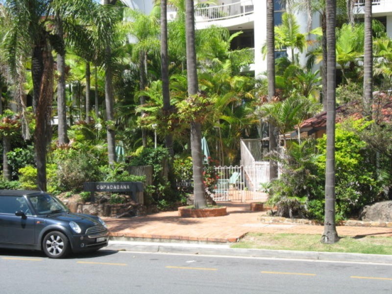 11/24 Hamilton Avenue, Surfers Paradise QLD 4217