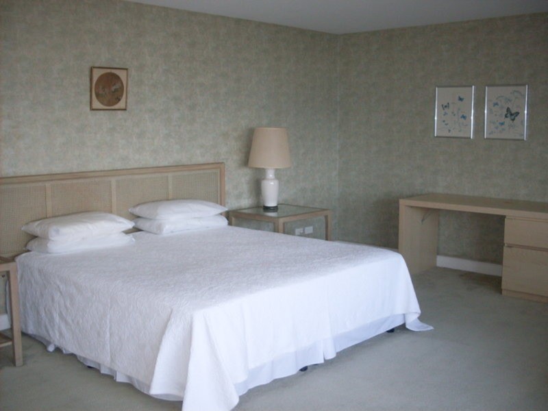 901/40 The Esplanade, Surfers Paradise QLD 4217