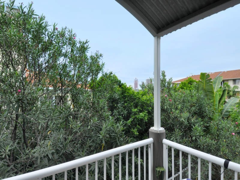 Chevron Island QLD 4217