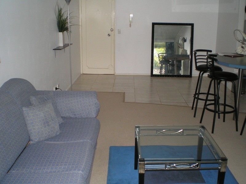 1/189 Surf Parade, Surfers Paradise QLD 4217