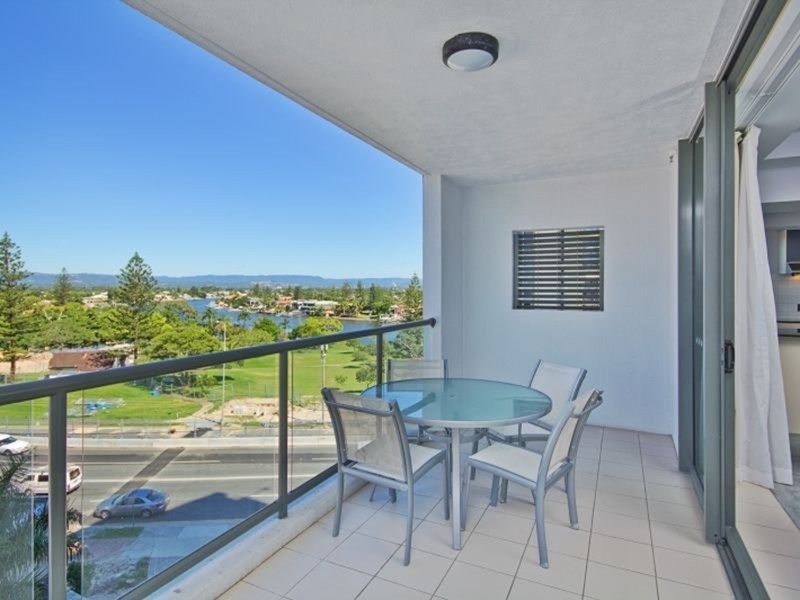 Surfers Paradise QLD 4217