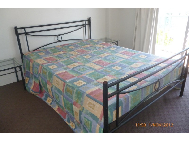 69 Ferny Avenue, Surfers Paradise QLD 4217