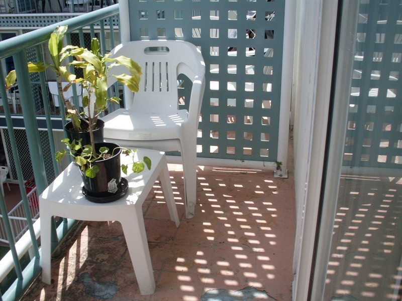 69 Ferny Avenue, Surfers Paradise QLD 4217