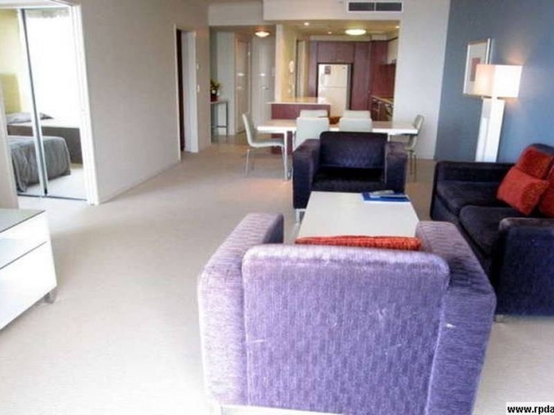 CHEVRON RENAISSANCE 23 Ferny Avenue, Surfers Paradise QLD 4217