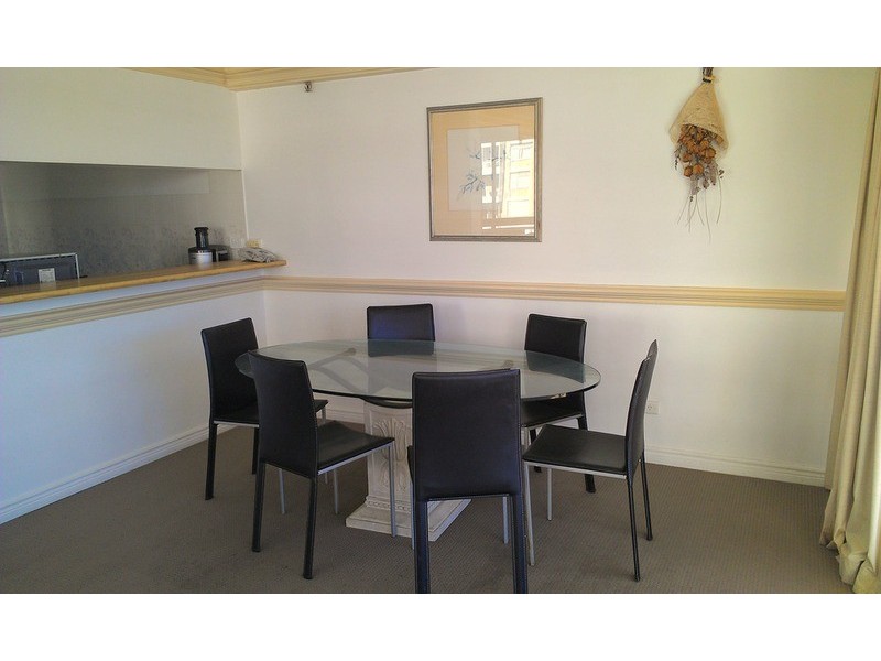 3A/72 The Esplanade, Surfers Paradise QLD 4217