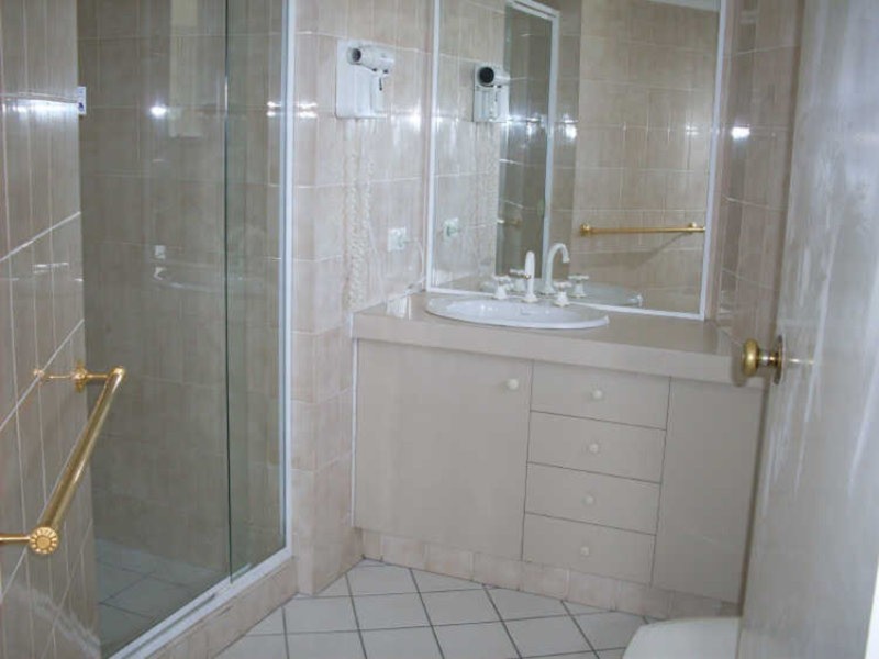 30 Laycock Street, Surfers Paradise QLD 4217