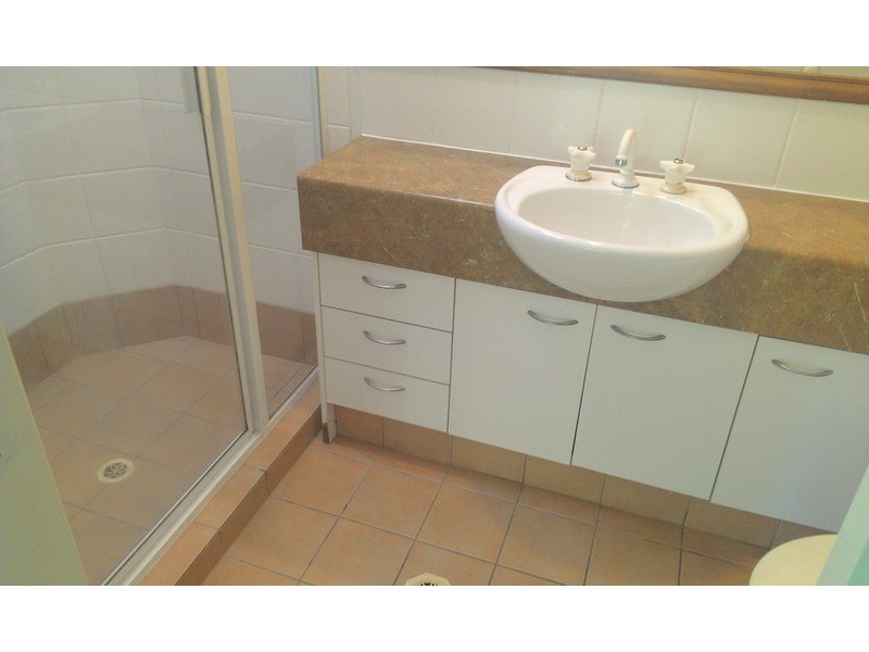 6/3 Elliott Street, Surfers Paradise QLD 4217