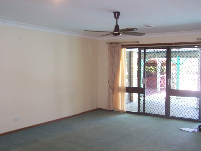 39 Platypus Avenue, Sorrento QLD 4217