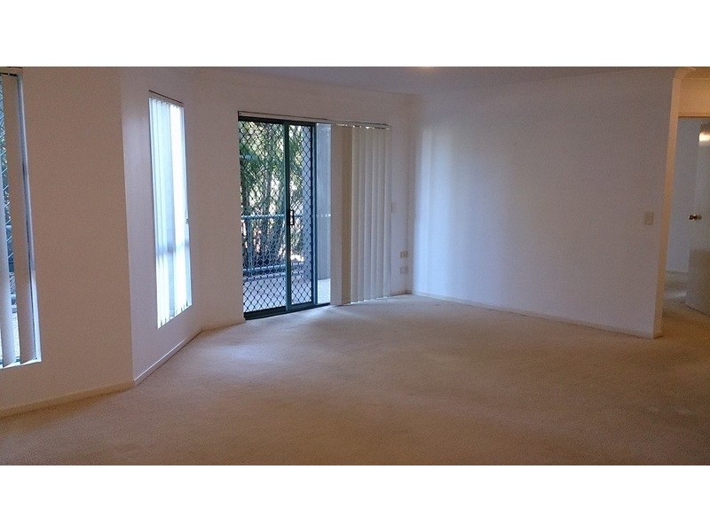 1/37 Meron Street, Southport QLD 4215