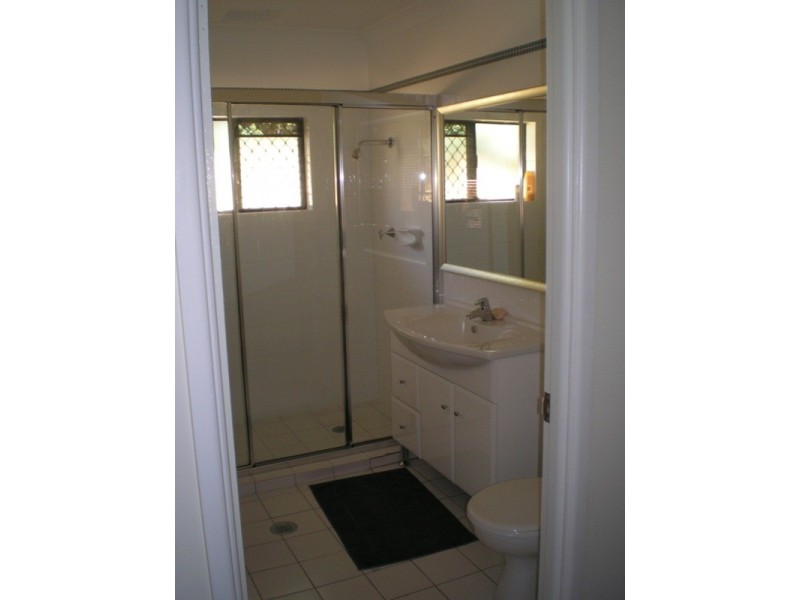 31 Remo Street, Isle Of Capri QLD 4217