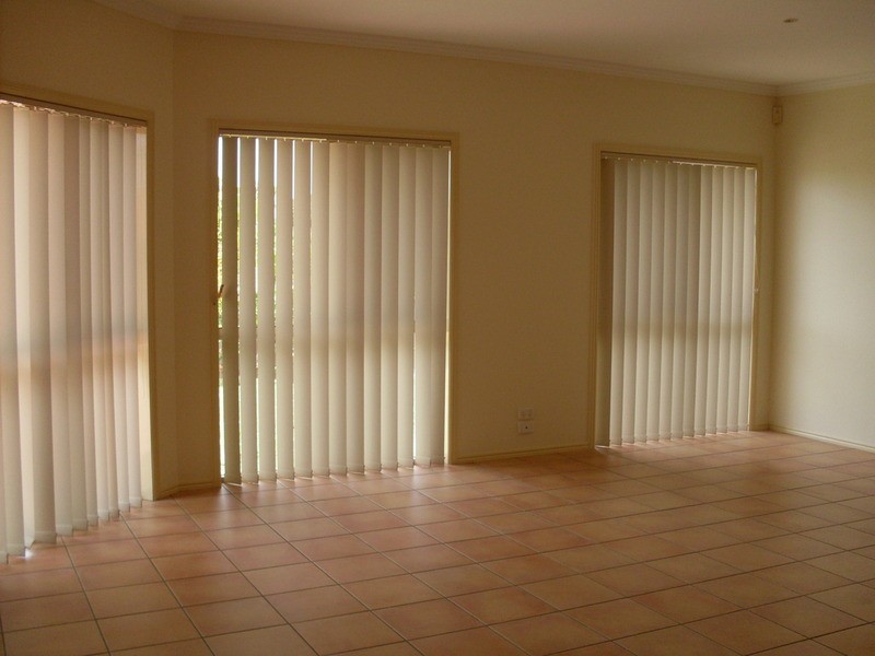 283 Napper Road, Arundel QLD 4214