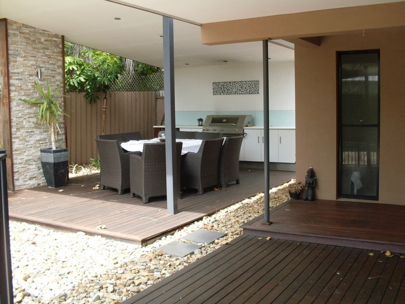 40 Brindisi Avenue, Isle Of Capri QLD 4217