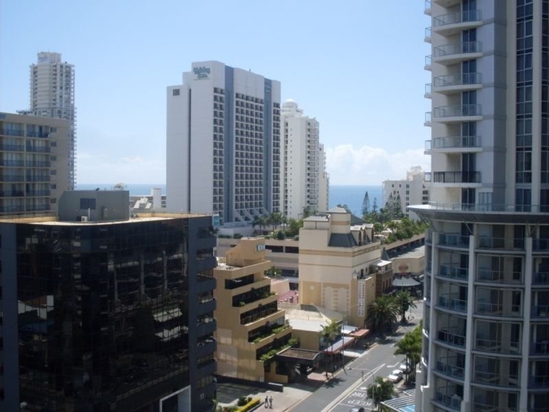 39/40 Ferny Avenue, Surfers Paradise QLD 4217