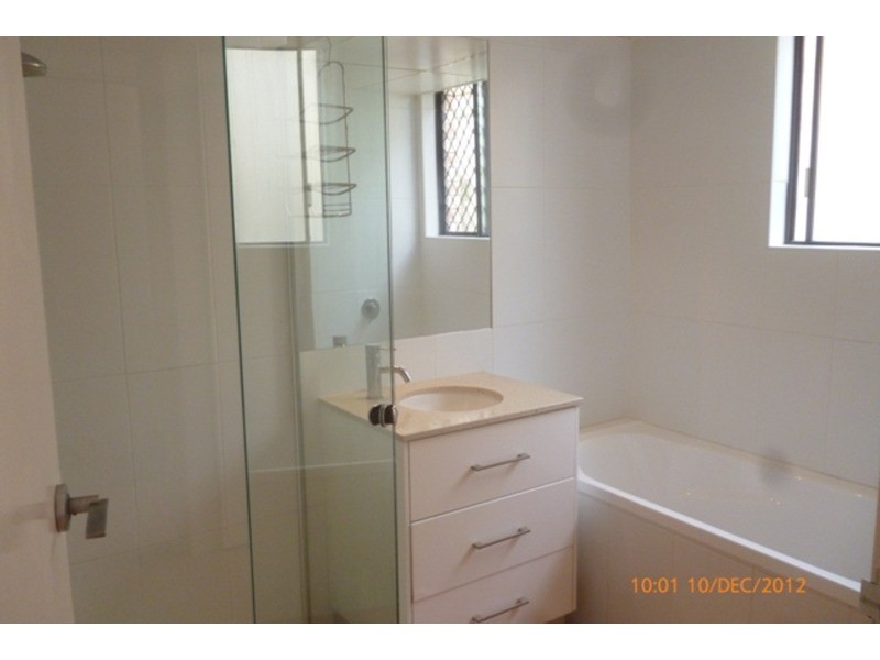 49 Old Burleigh Road, Surfers Paradise QLD 4217