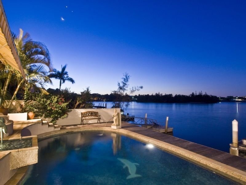 Isle Of Capri QLD 4217