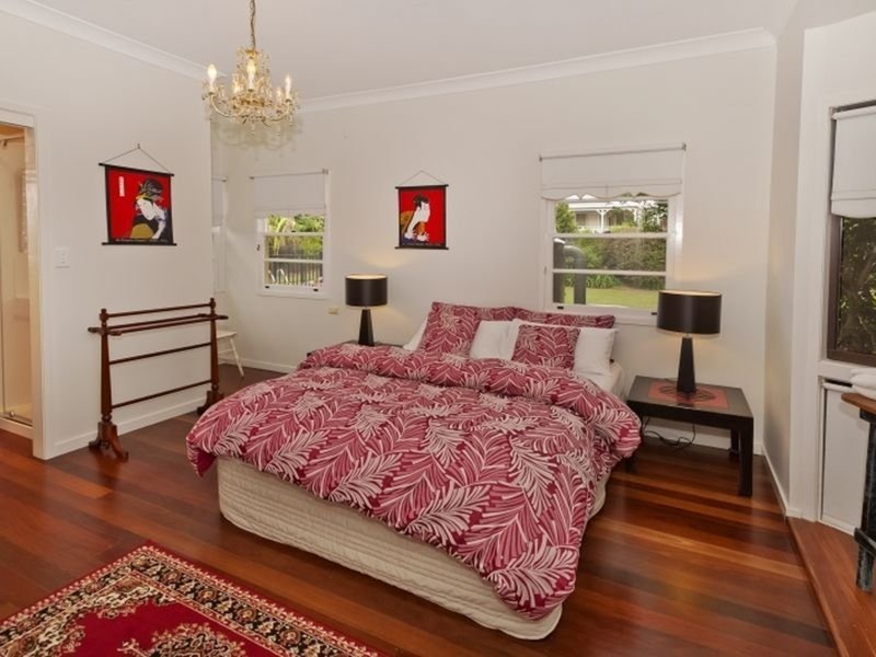 49 Southport Avenue, Eagle Heights QLD 4271