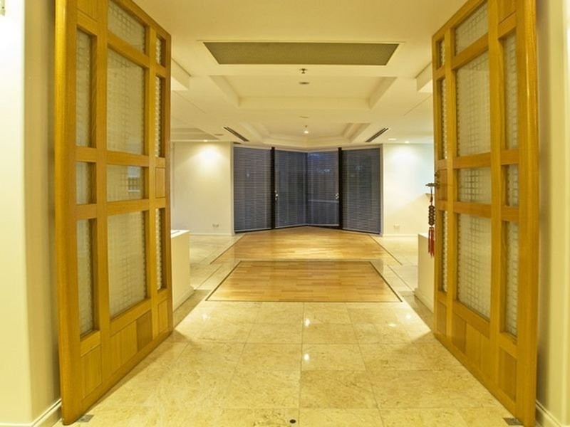 1/20 Riverview Parade, Surfers Paradise QLD 4217