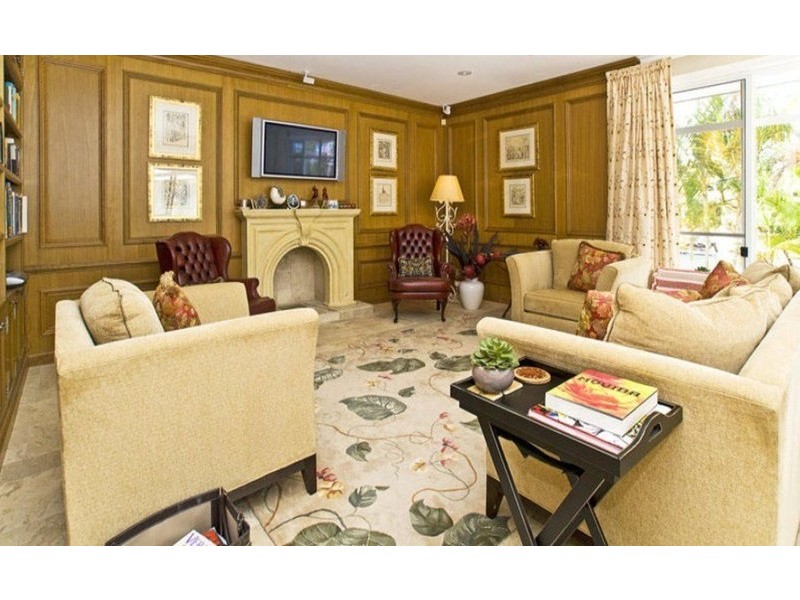 Paradise Waters QLD 4217