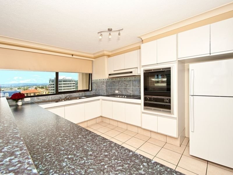 9D/30 Laycock Street, Surfers Paradise QLD 4217
