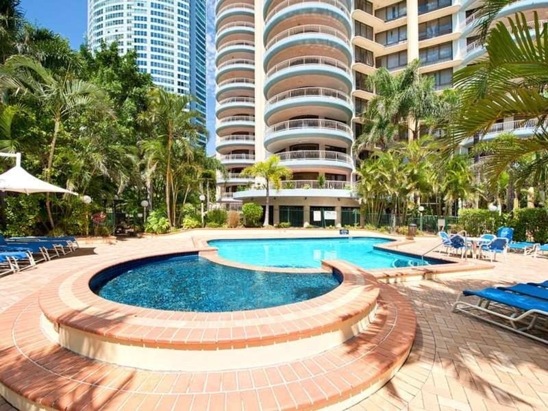 9D/30 Laycock Street, Surfers Paradise QLD 4217
