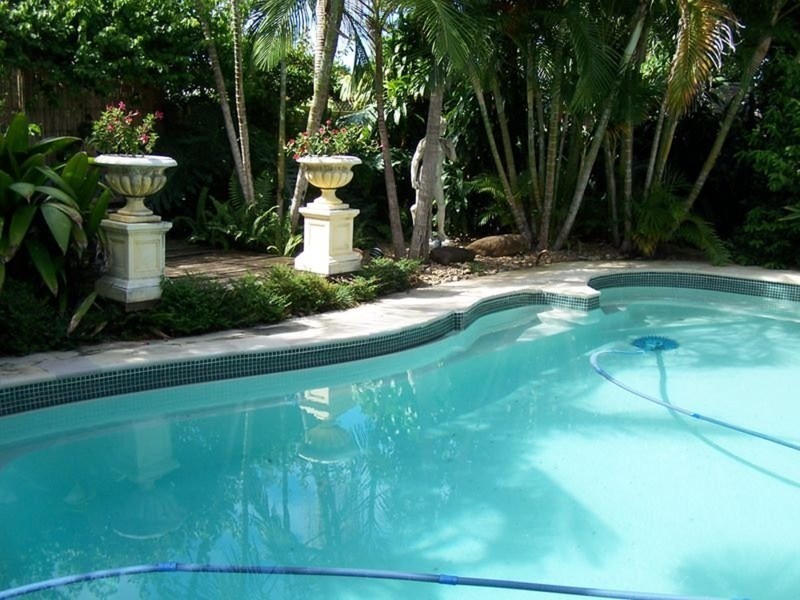 Isle Of Capri QLD 4217