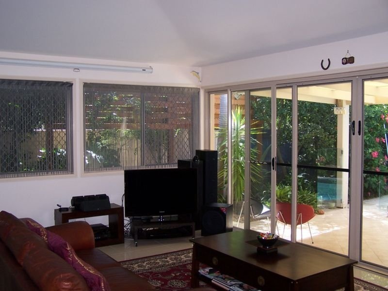 Isle Of Capri QLD 4217