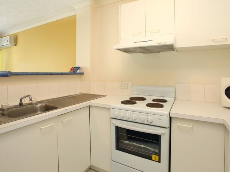 43 Cypress Avenue, Surfers Paradise QLD 4217